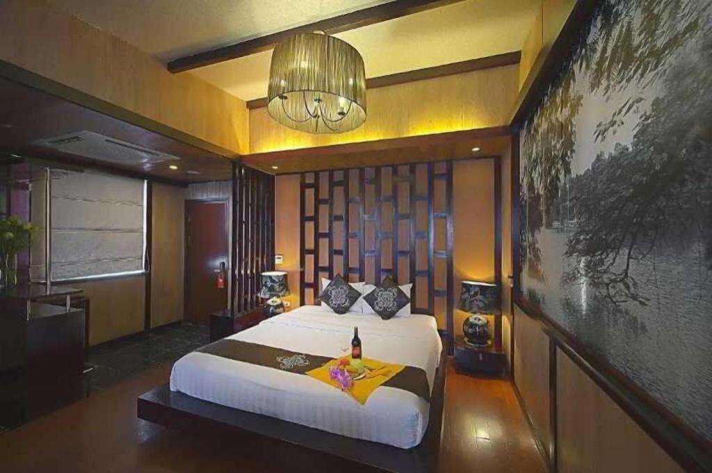 Hanoi Antique Legend Hotel Exterior photo
